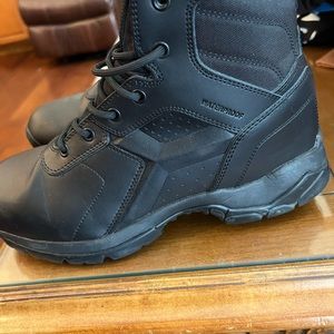 Black boots mens size 10